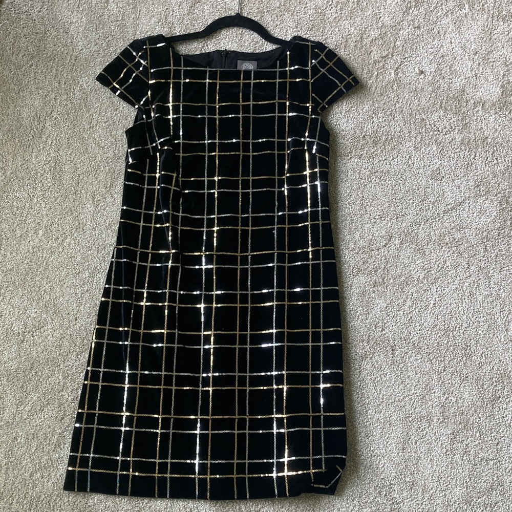 Vince Camuto | Black with shimmering Gold/Silver Grid Mini Dress